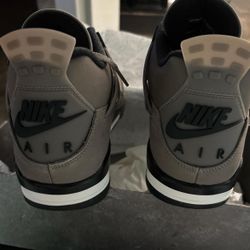 Air Jordan 4 Retro Cave Stone And Black