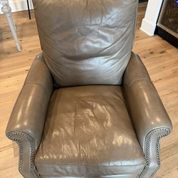 Leather Recliner (RC362) By Hooker Furniture