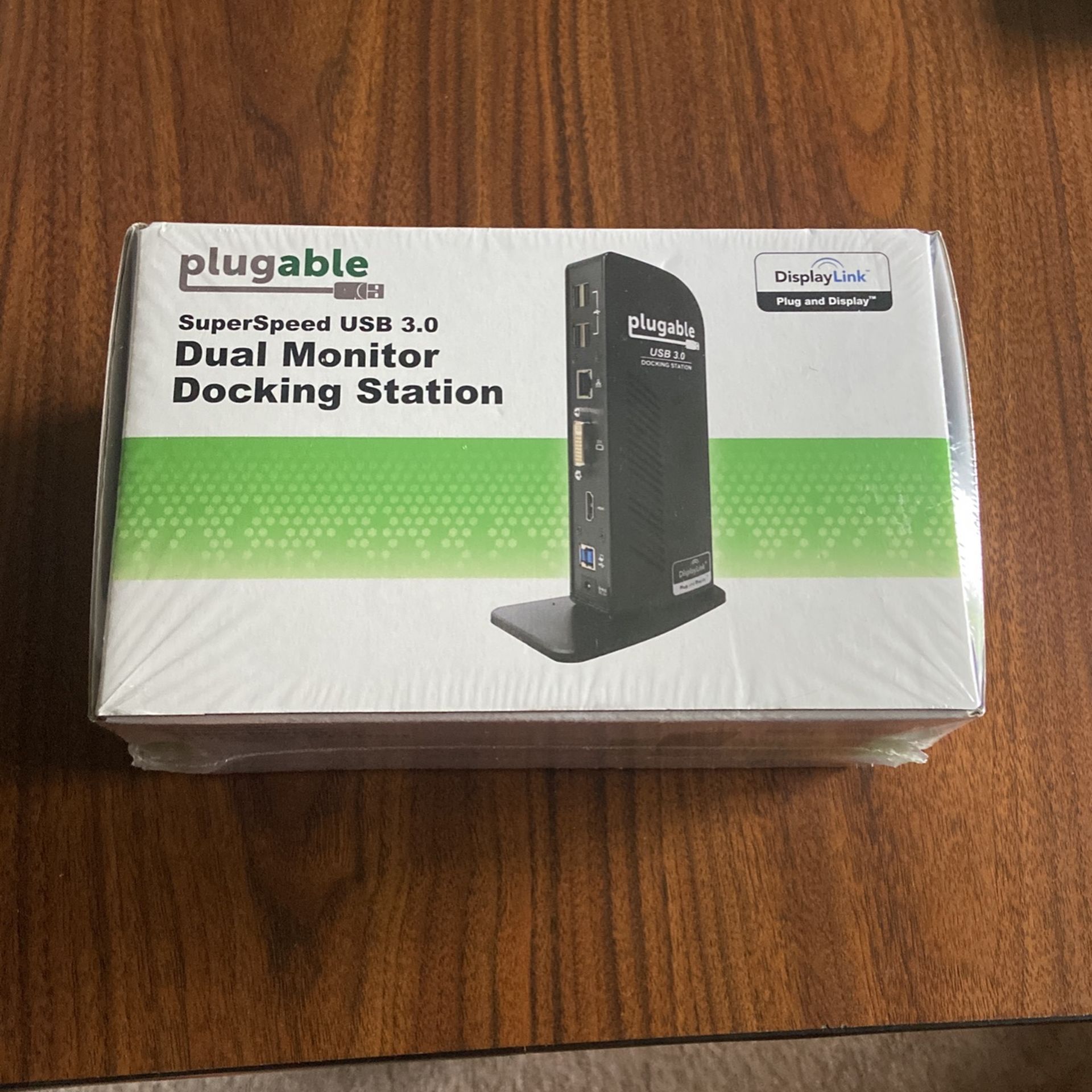 Dual monitor Docking Station