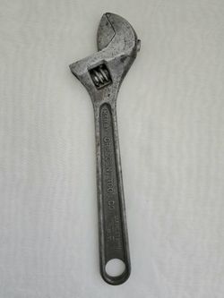10-inch Adjustable Crescent Wrench