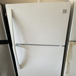 Kenmore Refrigerator 