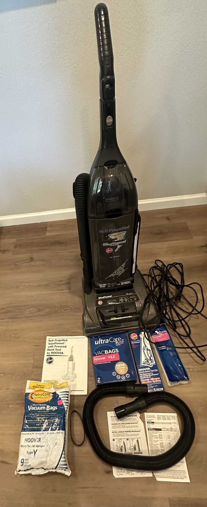 Hoover Self PropelledPremium Windtunnel Vacuum Cleaner Model U6446-909