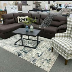 Maderla Walnut RAF Sectional /couch 999