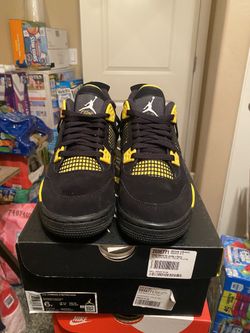 Air Jordan Retro 4