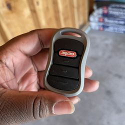 Brand New 2 Weeks Old Genie Opener