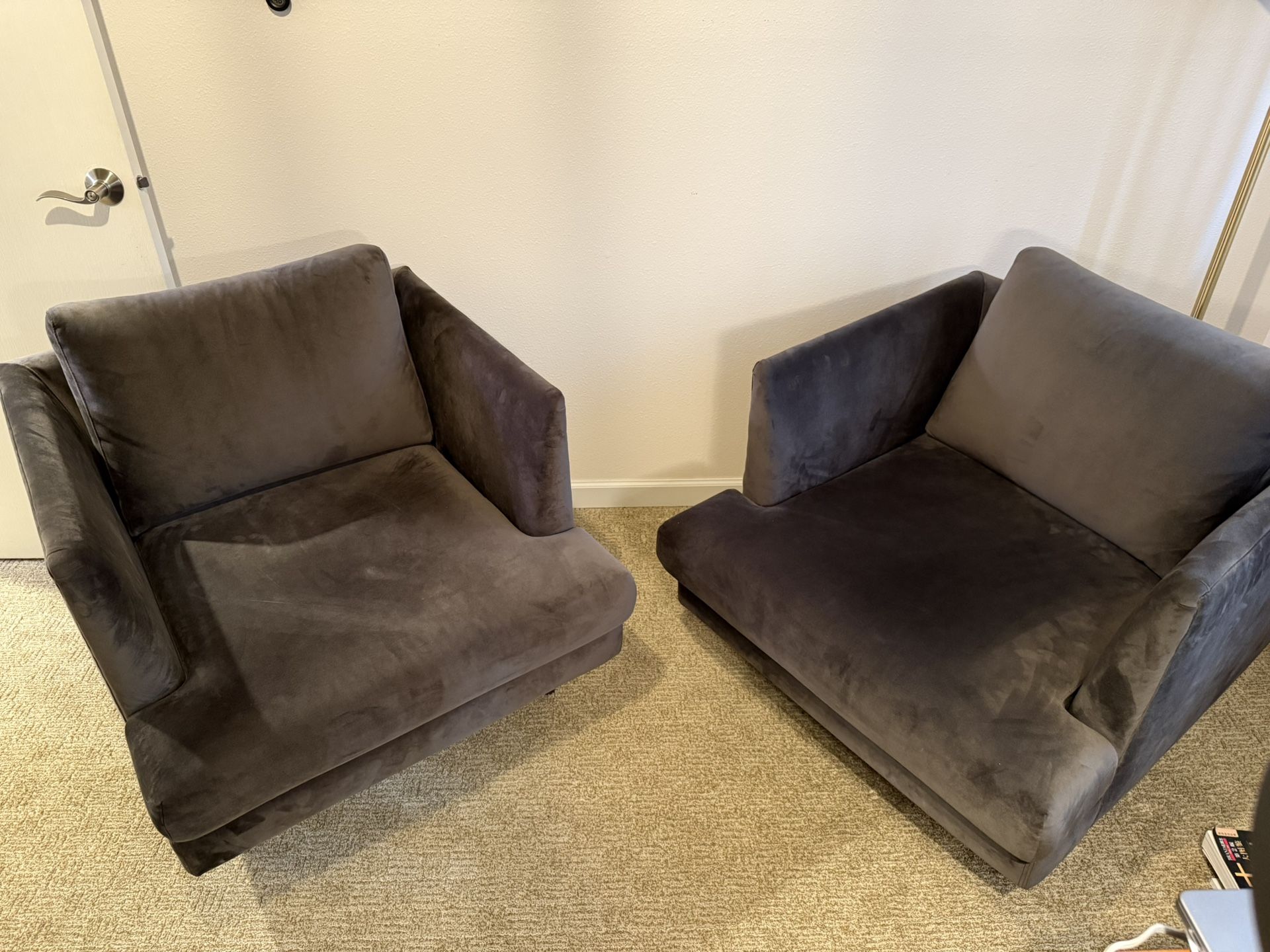 Moving Sale-ALLMODERN Armchair Sofa set Of 2 