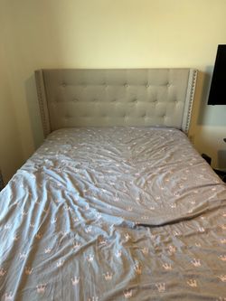 Queen Bed