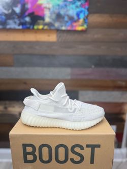 Yeezy 350 Bone Mens Size 8.5