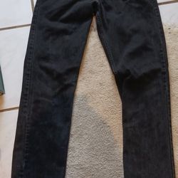 Levi's 33 W 33L,,black