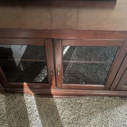 TV Stand/cabinet