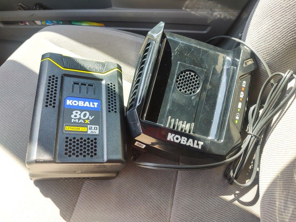 Kobalt batterie 80 volts and charger new
