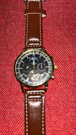 Beautiful Watch With Brown Leather Band