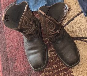 Work boots / composite toe