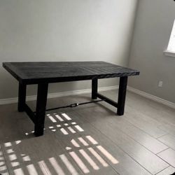 Pottery barn Benchwright Dining Table (74")