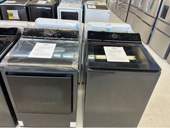 HOT DEAL! Large capacity top load washer & Gas dryer with Quick dry
