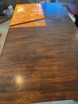 Kitchen table 4 chairs