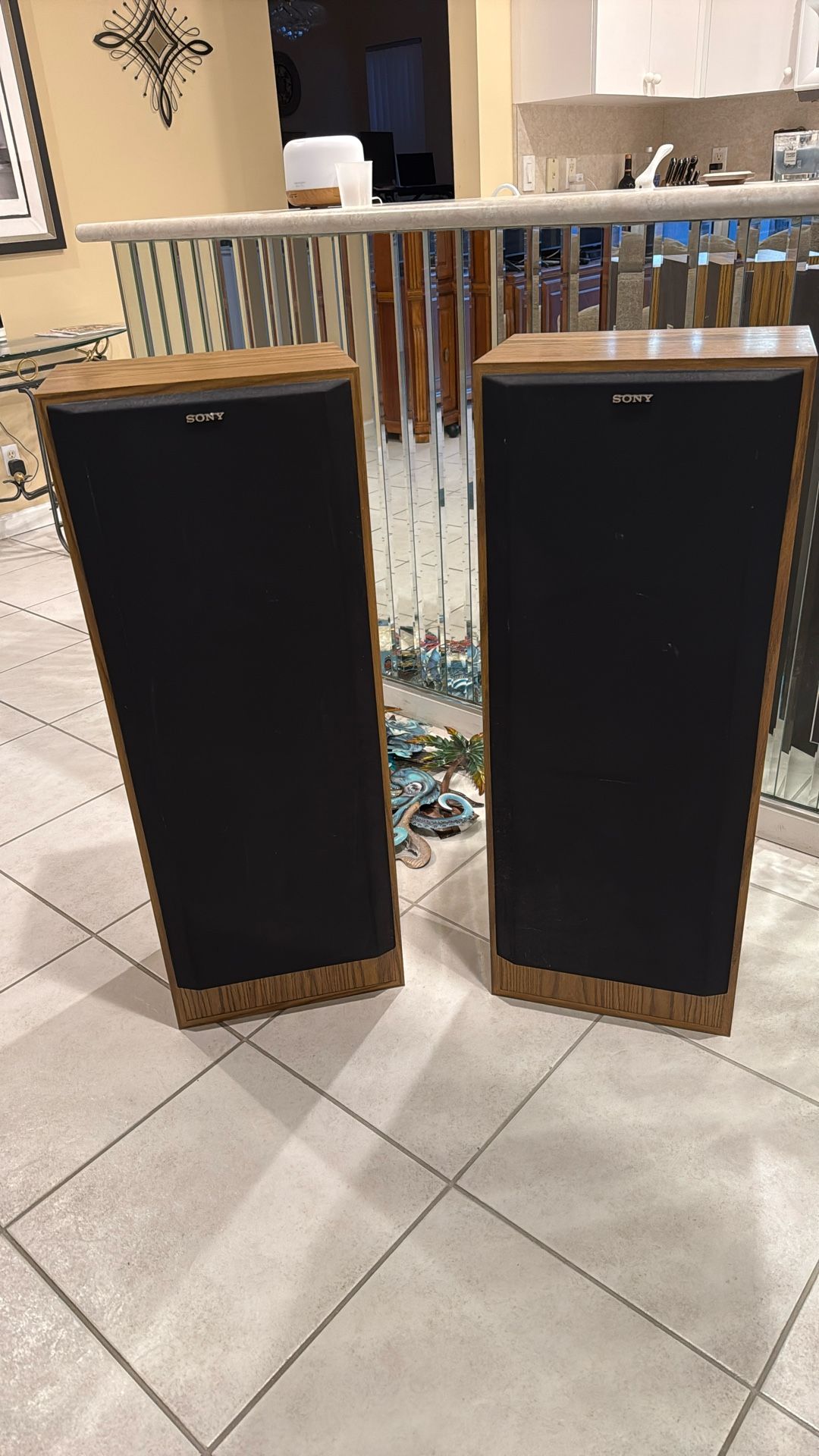 Stereo Speakers