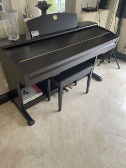 Yamaha Clavanova