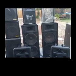 Equipo De Audio Por Renta Incluye 2 Bocinas Y Mixer