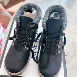 Nine West Gohike Lace-Up Ankle Boots - NWB