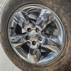 20" RAM WHEELS OEM DODGE CHROME RIMS & 275 60 20 TIRES 