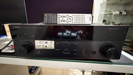 Yamaha Aventage RX-A550 (5.1) Receiver
