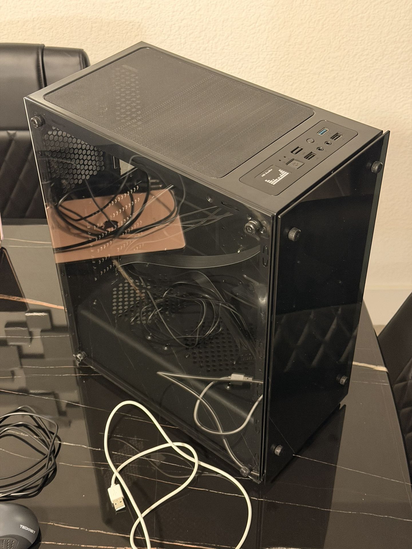 Chasi De Cristal Teclado Con Luces Y Mouse 