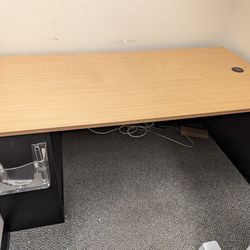 Office Desk with Side Shelf