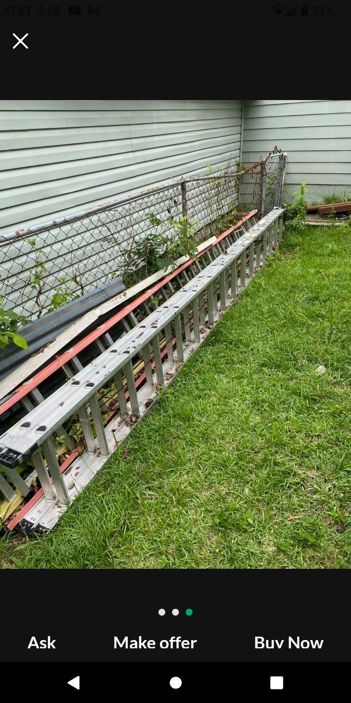 , Lot's Of Aluminum Ladders 24,28,32 No Less