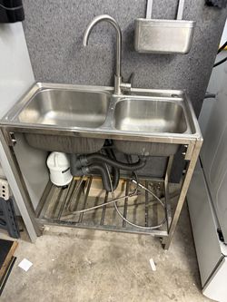 Commercial Stainless Steel 2-Compartment Sink with Faucet