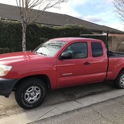Toyota Tacoma