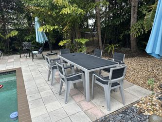 ✨ Vendo set  de patio NUEVO. For sale, New outdoor set.