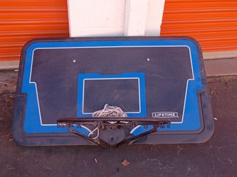 Basketball Hoop 
