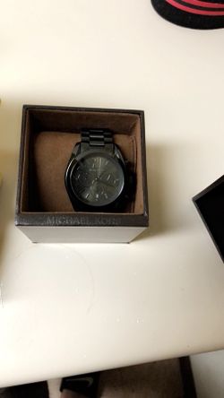 new never worn INVICTA & Micheal kors watch