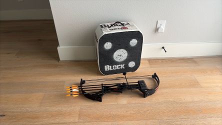 Teens Archery target and compound bow