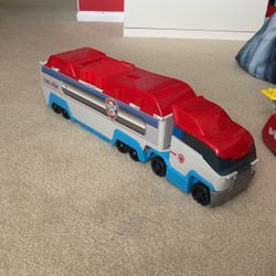 Paw Patrol Bus