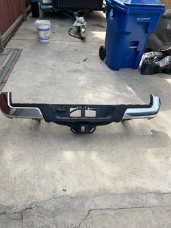 2017. Toyota Tacoma. Rear Bumper