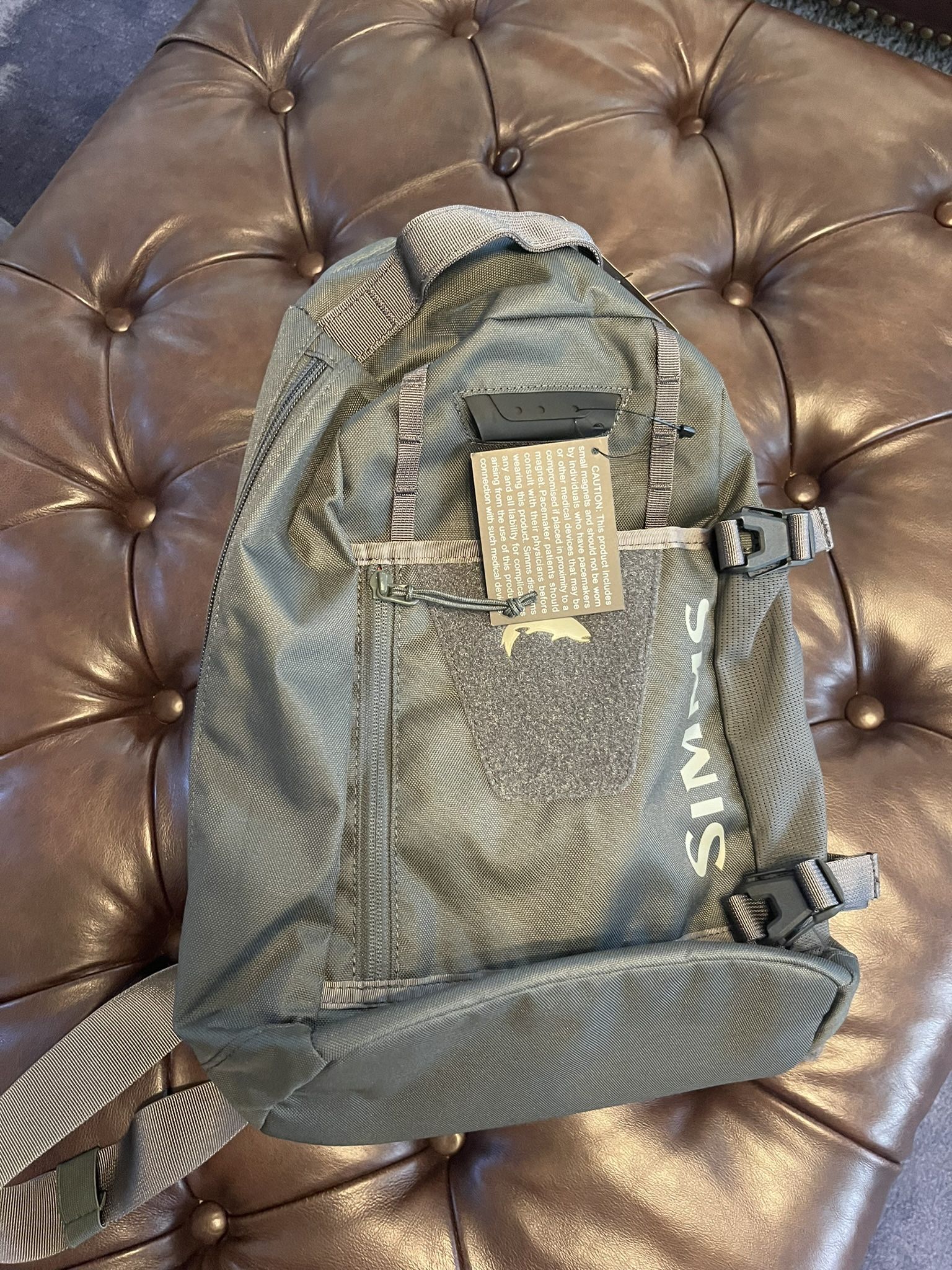 Simms fishing sling bag