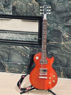 Gibson Les Paul Electric Guitar