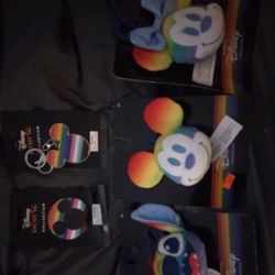Disney Pride 3 Plush Keychains Metal Keychain Pin Rainbow Mickey Minnie Mouse Stitch