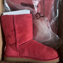 Kids Classic Uggs Size 3k Or 5 Women 