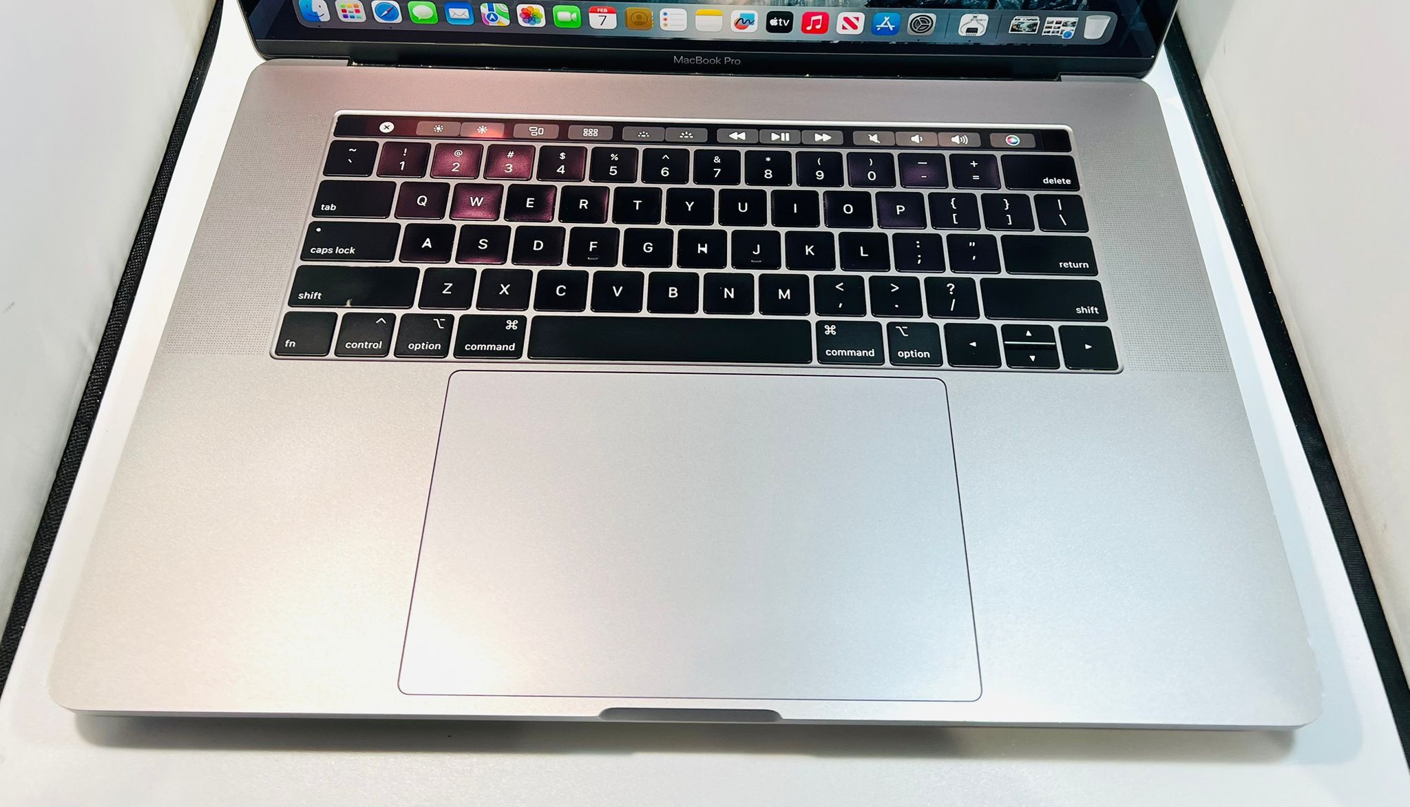 Apple MacBook Pro 15” 2019 Core i9 16GB 500GB Fully Functional