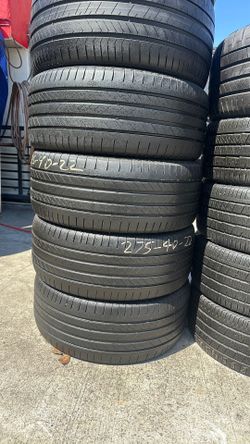 Used tires 275/40/22