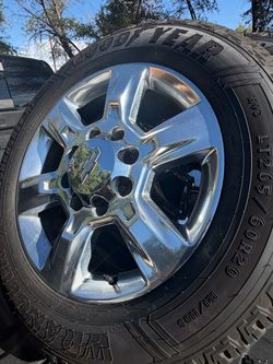 20” Polished 8-Lug Wheels + Goodyear 265/60R20 – Silverado/Sierra 2500