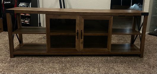 70” 2-Door TV Stand in Rustic Oak