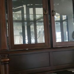 China Curio. Mahogany Wood