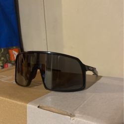 Oakley O Sutros  Polished Black 