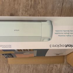 Cricut Explore 3 And Supplies