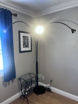 Arched Floor Lamp & Side Table