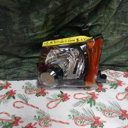 2009-15 Nissan Xterra Left Headlight 